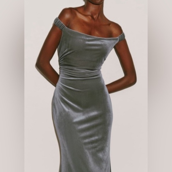 Reformation Ritz Knit Dress in grey velvet XS NWT - Picture 3 of 7